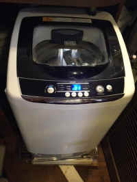 Cloths Washer.jpg (69811 bytes)